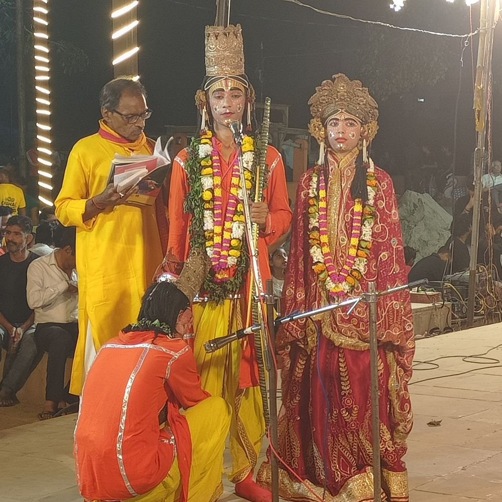 शिवपुर रामलीला में वनगमन:श्रीराम, सीता और लक्ष्मण के वनवास ने श्रद्धालुओं को किया भावुक