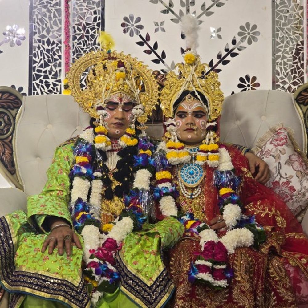 वृंदावन में निकली राम बारात:चप्पे चप्पे पर नगर वासियों ने किया स्वागत,4 किलोमीटर का सफर हुआ 8 घंटे में तय