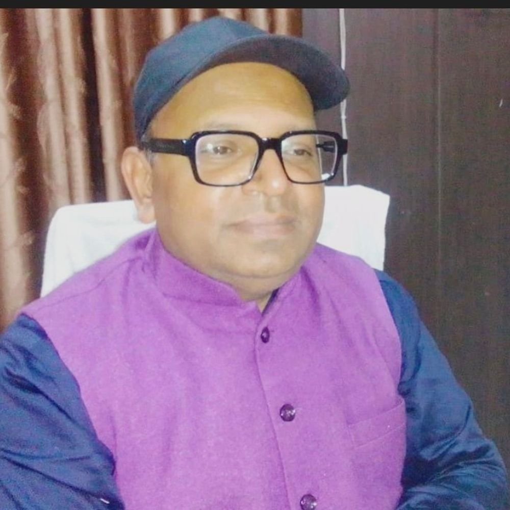बलिया में विधानसभा चुनाव के लिए EVM-VVPAT की जांच:मान्यता प्राप्त राष्ट्रीय और राज्य स्तरीय दलों को भी किया गया आमंत्रित
