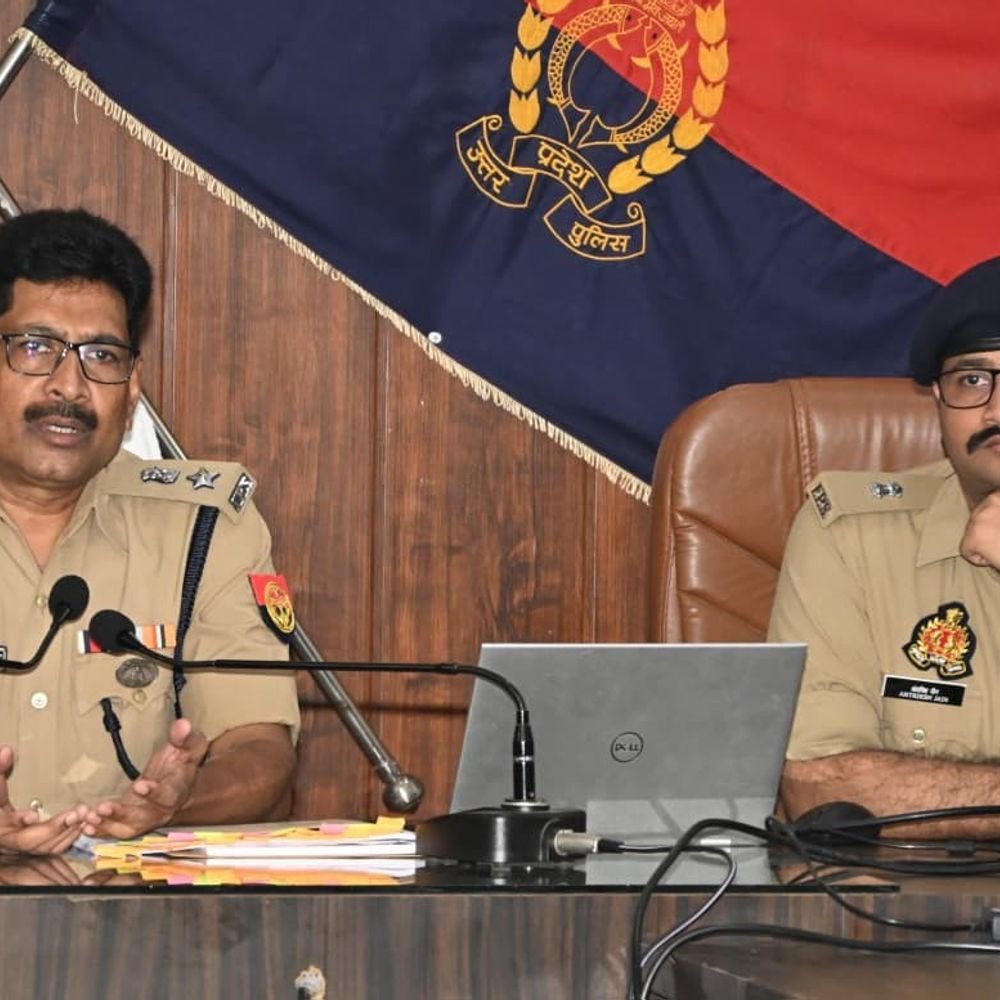 बुलंदशहर में दो युवकों पर युवती से दुष्कर्म का आरोप:एक गिरफ्तार, दूसरे की गिरफ्तारी के लिए पुलिस टीमें गठित