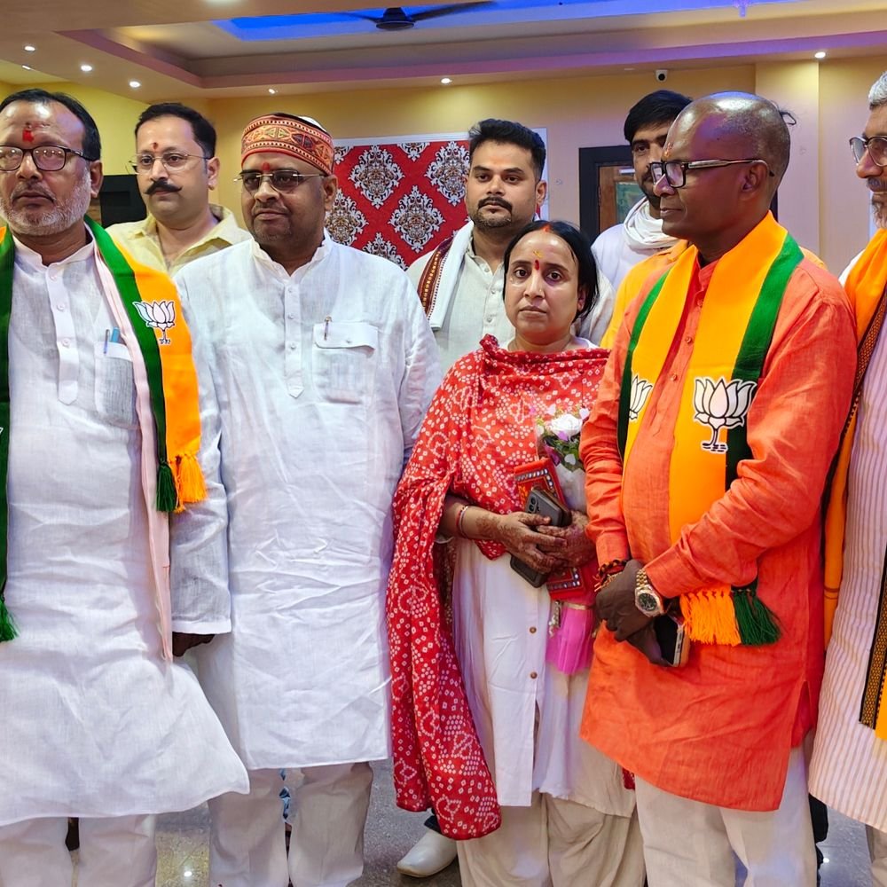 सेवा संकल्प अभियान में 268 लोगों की हुई स्वास्थ्य जांच:मिर्जापुर में भाजपा के पूर्व जिलाध्यक्ष ने किया आयोजन, निःशुल्क बांटी दवाएं