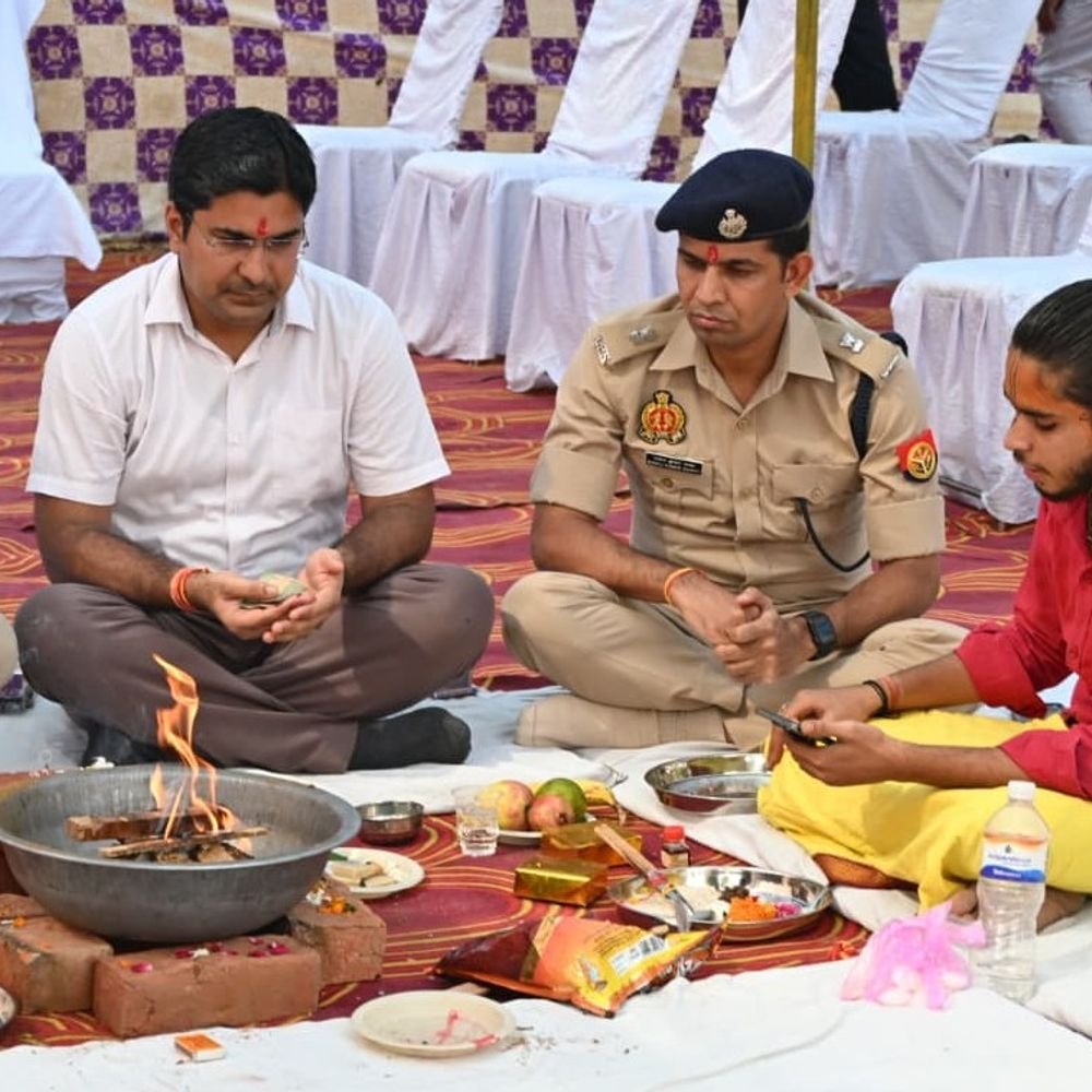 4 करोड़ से बनेगा स्थायी साइबर थाना:10 महीने में पूरा होगा निर्माण, डीएम-एसपी ने वैदिक मंत्रोच्चार के बीच किया भूमि पूजन