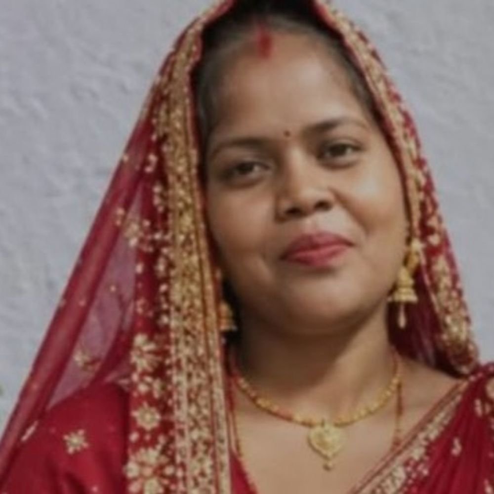 रायबरेली में फंदे पर लटका मिला विवाहिता का शव:ननद ने देखा, परिजनों में शोक का माहौल