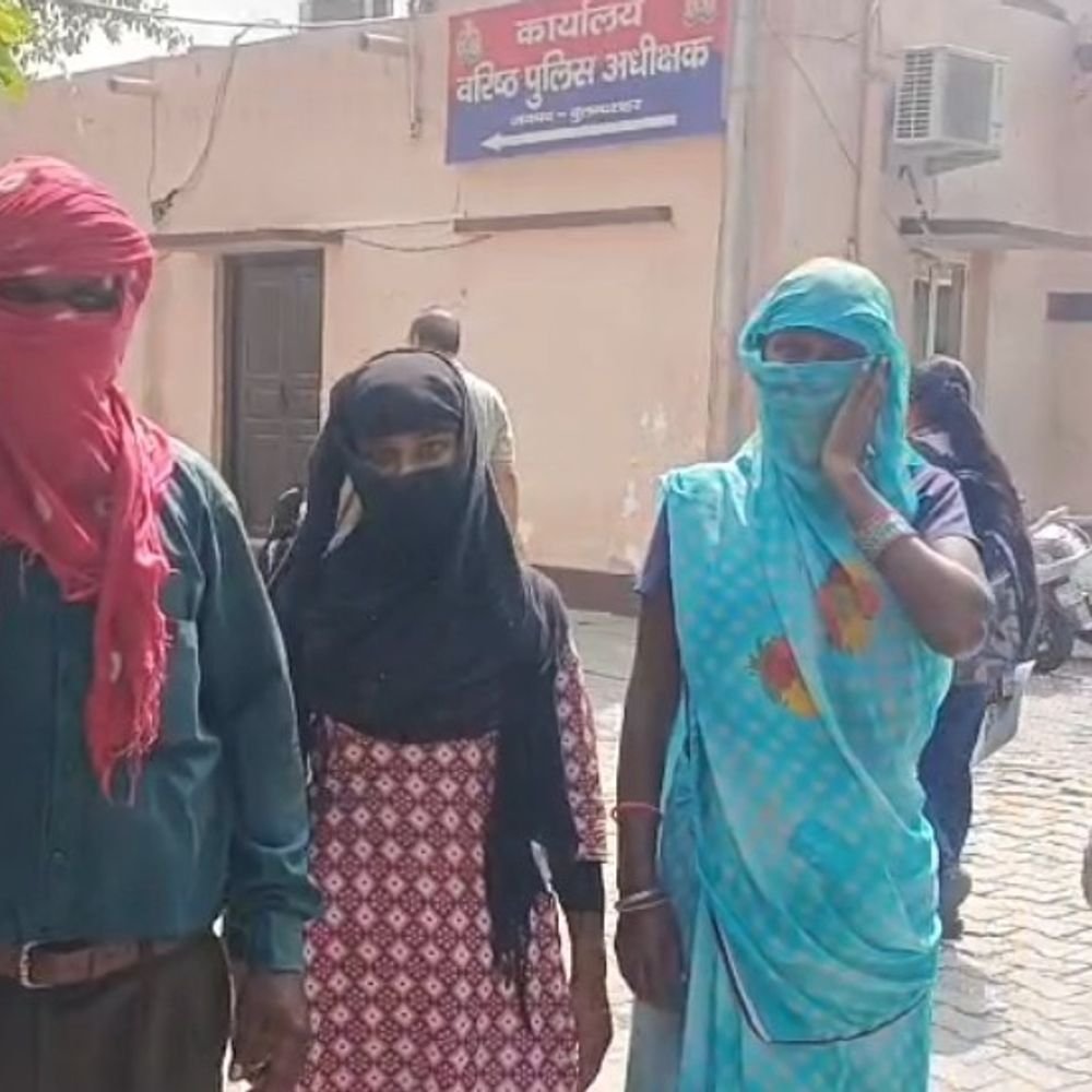 रेप पीड़िता का एक महीने बाद भी केस दर्ज नहीं:बुलंदशहर की अरनिया पुलिस पर समझौते का दबाव बनाने का आरोप