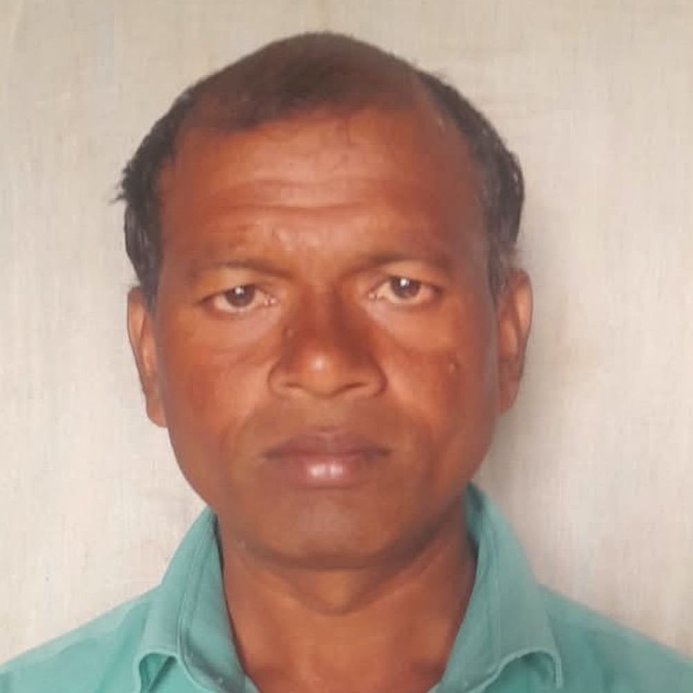 एटा में जमीनी विवाद से परेशान व्यक्ति ने जान दी:पिता ने बेटी के नाम की थी 10 बिस्वा जमीन, दो साल से चल रहा था तनाव
