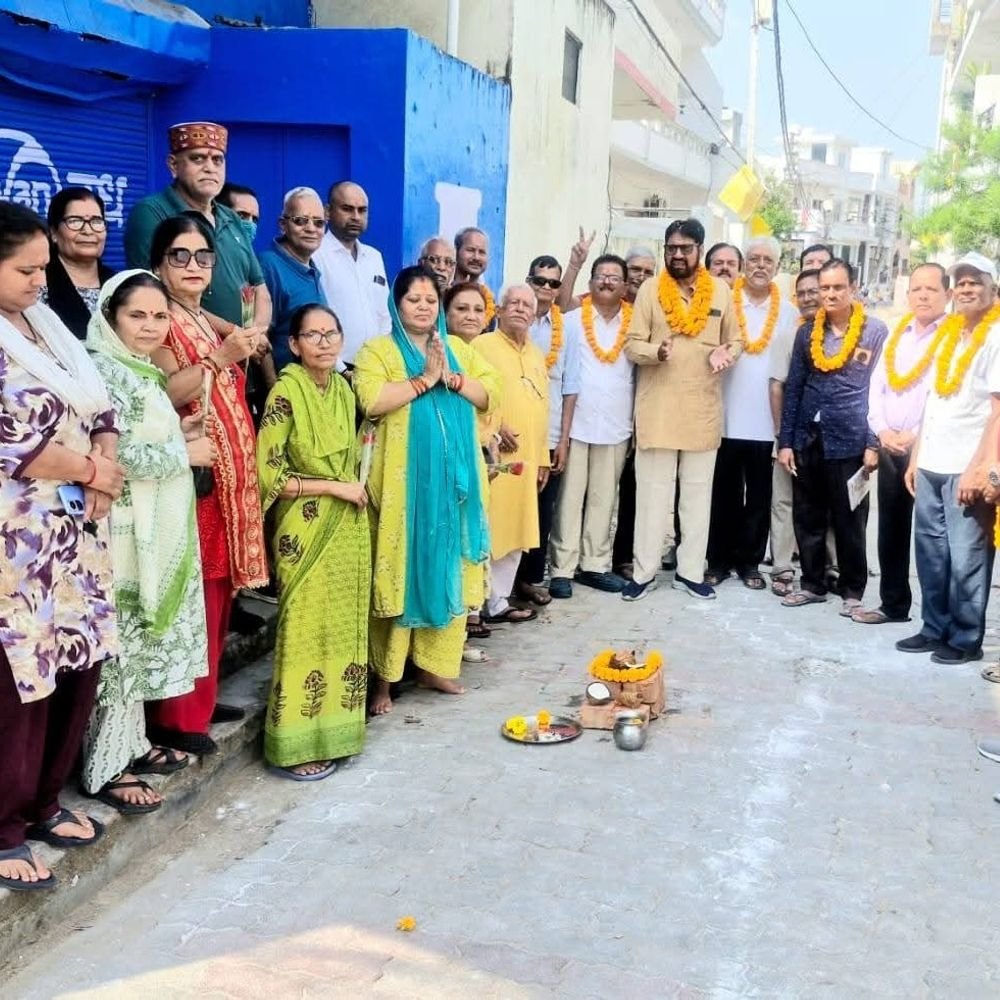 कुर्मांचल नगर में विकास कार्य शुरू:सड़क और नाली निर्माण का शिलान्यास, लोगों को मिलेगी राहत