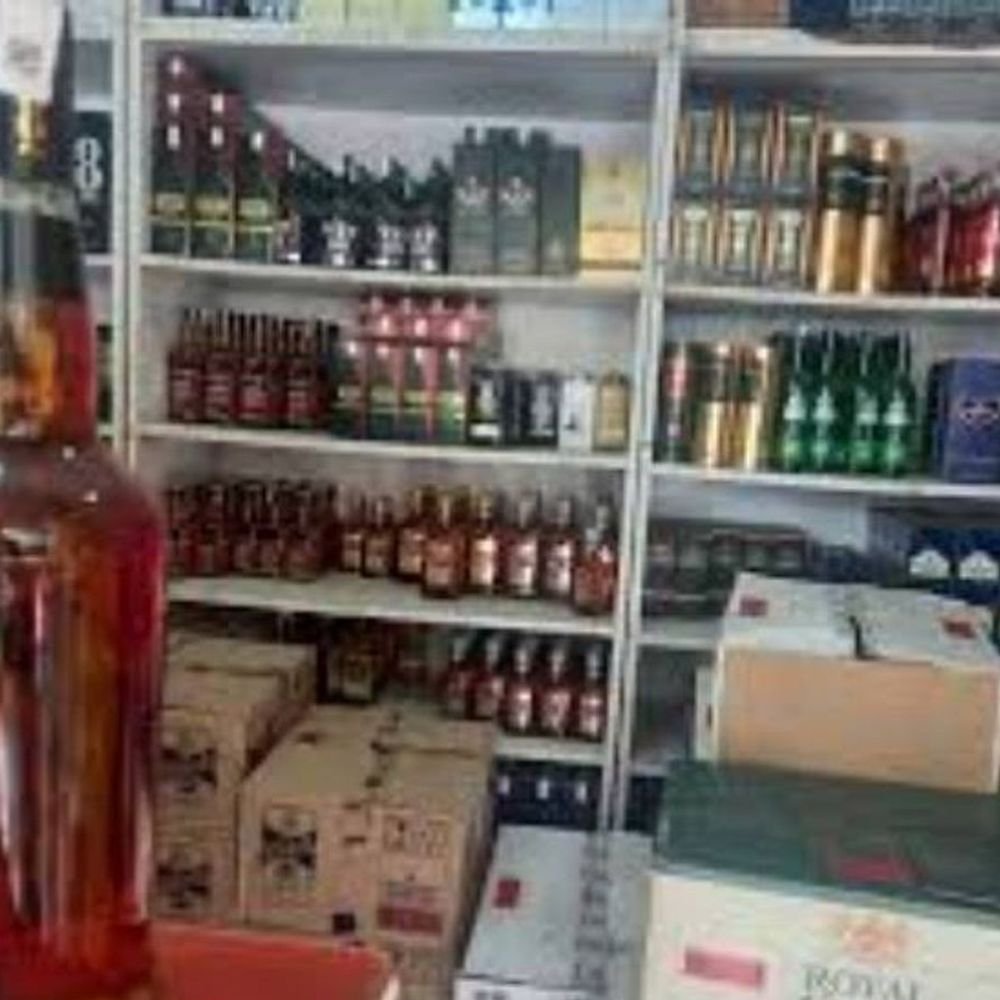 अयोध्या में शराब की दुकानें रहेंगी बंद:विधान परिषद चुनाव के चलते डीएम ने जारी किया आदेश, मदिरा बिक्री पर 23 अक्टूबर को प्रतिबंध