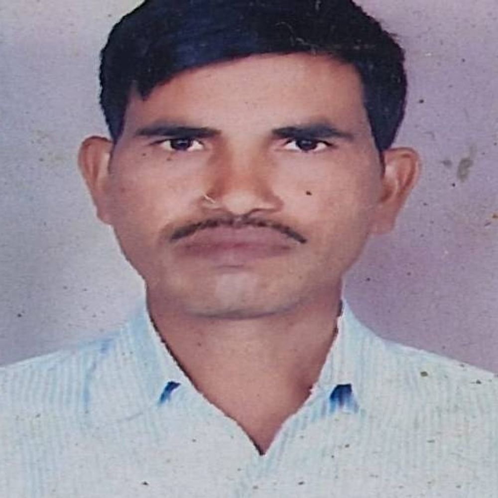 झांसी में सड़क हादसे में युवक की मौत:भतीजी की शादी में शामिल होने बुआ के घर जा रहा था, अज्ञात वाहन ने रौंदा
