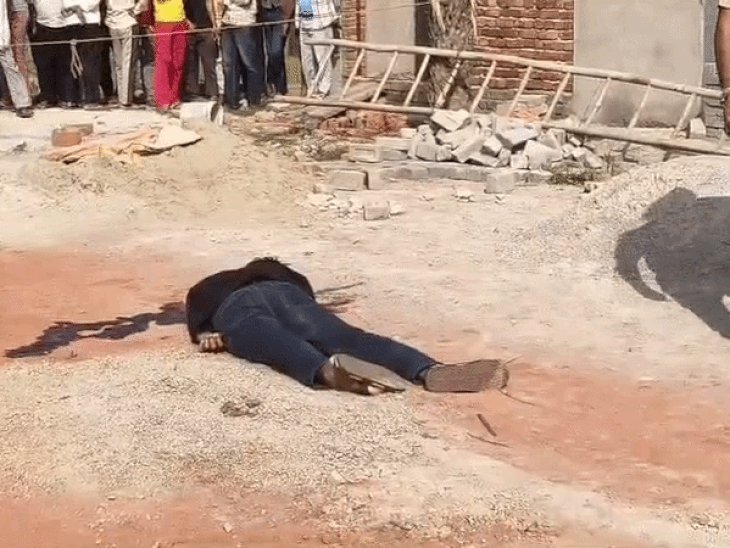 आगरा में युवक ने युवती को गोली मारी:फिर खुद किया सुसाइड़, युवती का सैनिक हॉस्पिटल में चल रहा इलाज