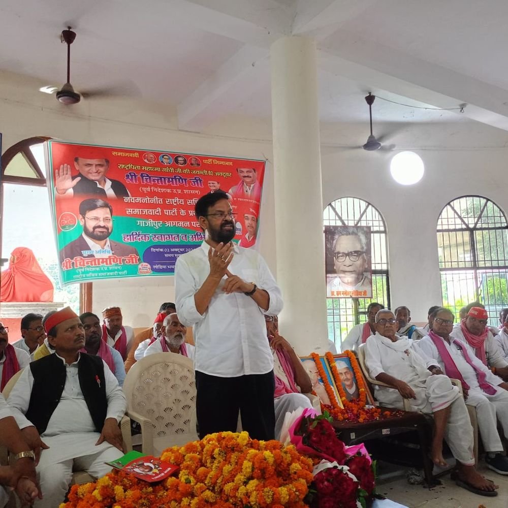 सपा नेता ने वोटर लिस्ट में लगाया गड़बड़ी का आरोप:बोले- विपक्षी मतदाताओं के नाम हटाकर वोट का अधिकार खत्म करने की साजिश