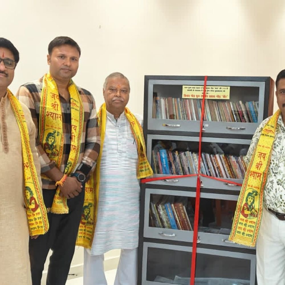 बरेली में काव्य पाठ आयोजित:देवी प्रसाद गौर की जयंती पर कवियों ने प्रस्तुत कीं अपनी रचनाएं