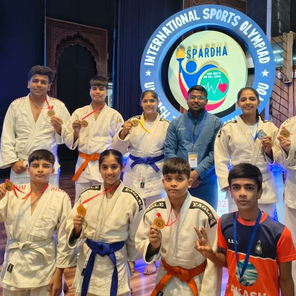 मुरादाबाद की RSD एकेडमी ने जूडो में 8 पदक जीते:लखनऊ में हुए इंटरनेशनल स्पोर्ट्स ओलंपियाड में नाम रोशन किया