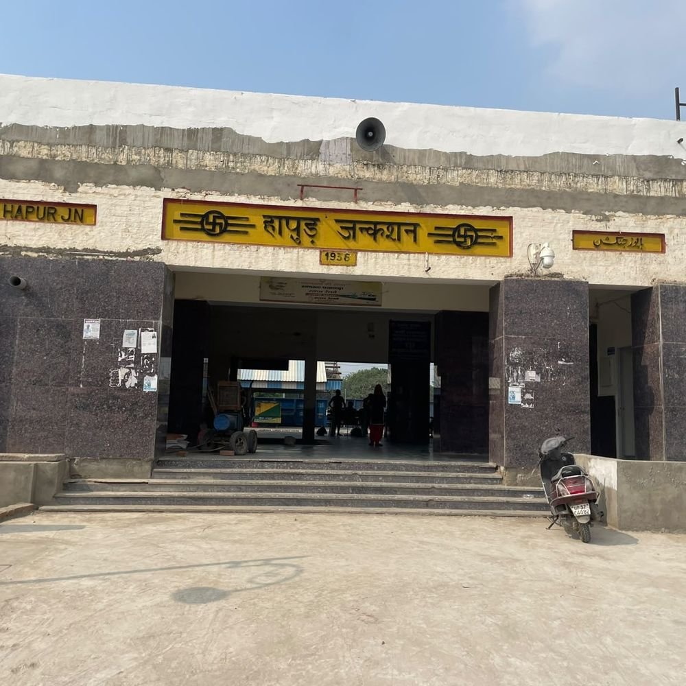 हापुड़ कल से शुरू होगी मेमू ट्रेन:गाजियाबाद-मुरादाबाद रूट पर 10 दिन बाद यात्रियों को मिलेगी राहत