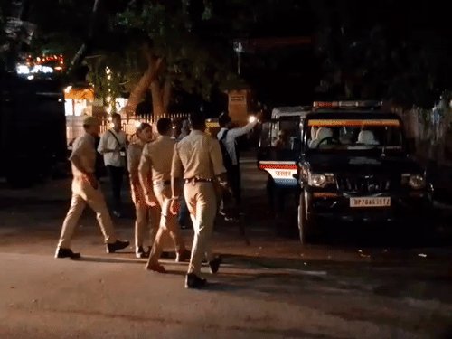 टीजीटी-पीजीटी अभ्यर्थियों पर 12 नामजद समेत 100 अज्ञात पर FIR:चार दिन से चल रहा था प्रदर्शन, पुलिस ने खत्म कराया धरना