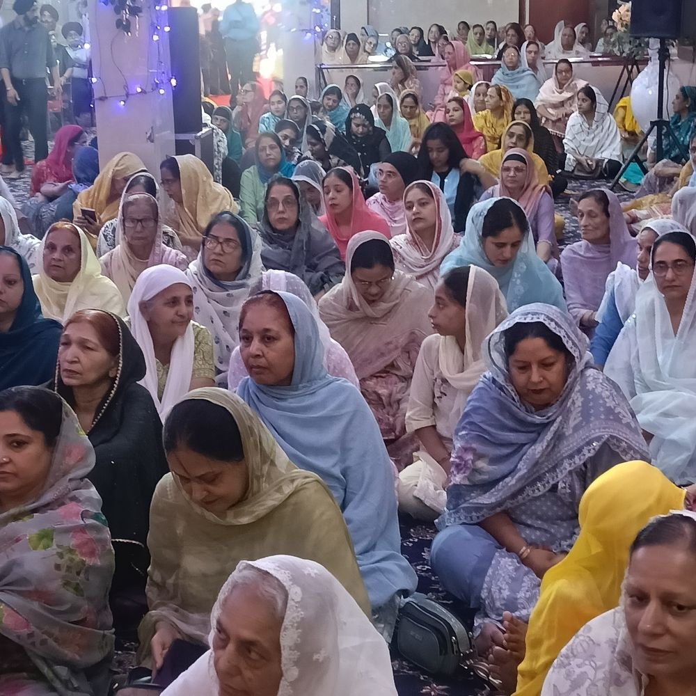 कानपुर में बाबा बुड्ढा जी का प्रकाश पर्व:गुरमत समागम में गूंजा कीर्तन, 13 सेवादारों को किया गया सम्मानित
