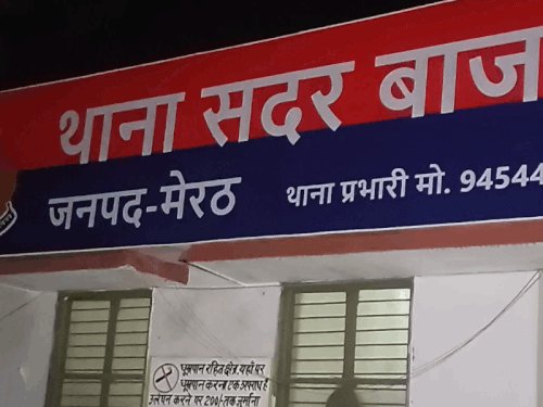मेरठ के सोतीगंज बाजार में एसटीएफ का छापा, मचा हड़कंप:कबाड़ी के घर और गोदाम समेत कई ठिकानों पर की जांच, एक संदिग्ध हिरासत में