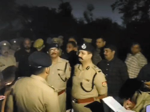 कुख्यात धर्मेंद्र का परिजनों ने शव लेने से इनकार किया:बहन और ससुरालियों ने कहा कौन धर्मेंद्र हम नहीं जानते, पुलिस ने एनकाउंटर में किया था ढेर