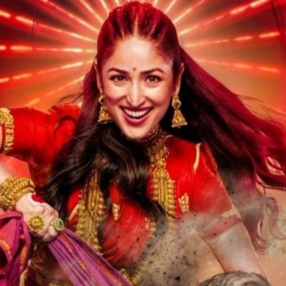लीड एक्ट्रेस यामी गौतम अयोध्या पहुंची,रामलला का दर्शन किया:‘नई नवेली’ के प्रमोशन के लिए अयोध्या आई,राम की पैड़ी पर कार्यक्रम