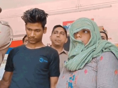 अमित की मां बोली- अब आत्मा को शांति मिली:भाई सोनू बोला- फैसले को हाईकोर्ट में चुनौती दी तो करेंगे विरोध