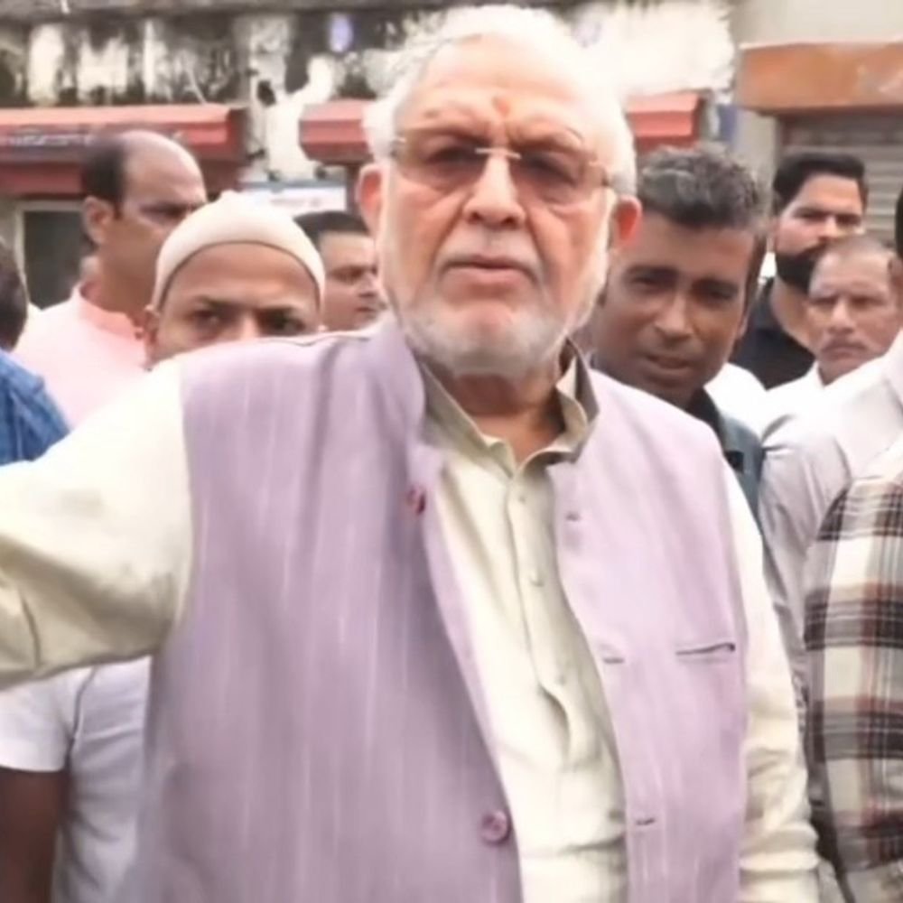 शाहजहांपुर में निर्माण में देरी देख भड़के मंत्री सुरेश खन्ना:ठेकेदार से बोले- तुम्हें तो जेल भेज देना चाहिए, अभी बुलाकर तुम्हें थाने बैठा दूंगा