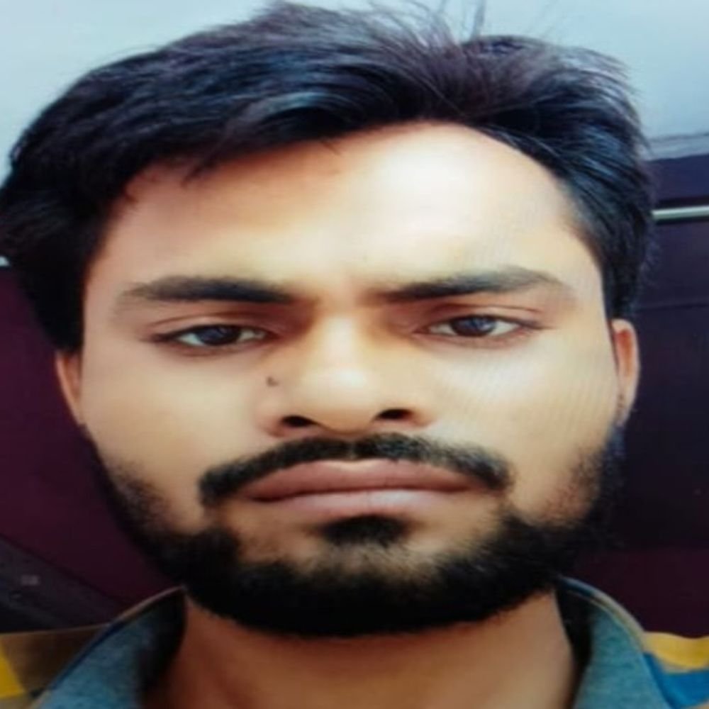 मंदिर के सामने तालाब में कूदने से युवक की मौत:शाहजहांपुर में एक घंटे बाद फायर ब्रिगेड ने निकाला शव