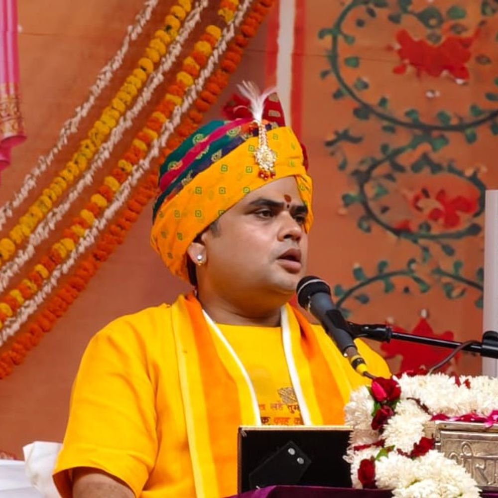 जौनपुर में श्रीराम कथा के चौथे दिन राम-सीता विवाह:आचार्य शांतनु महाराज ने जनकपुर, पुष्पवाटिका और धनुष यज्ञ की कथा सुनाई