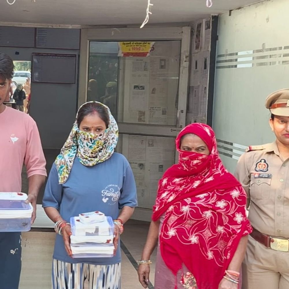 मां-बेटे और पत्नी मिलकर कर रहे थे नशे का धंधा:मुरादाबाद पुलिस ने 14 किलो चरस और स्मैक के साथ तीनों को गिरफ्तार किया