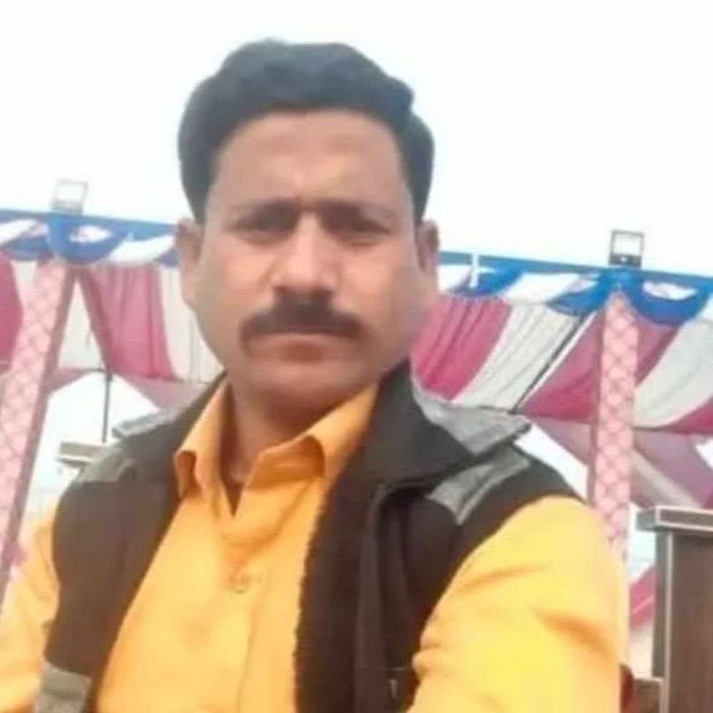 रोटावेटर में फंसकर ट्रैक्टर चालक की मौत:कासगंज के नगला गोवदी में हादसा, पुलिस जांच में जुटी