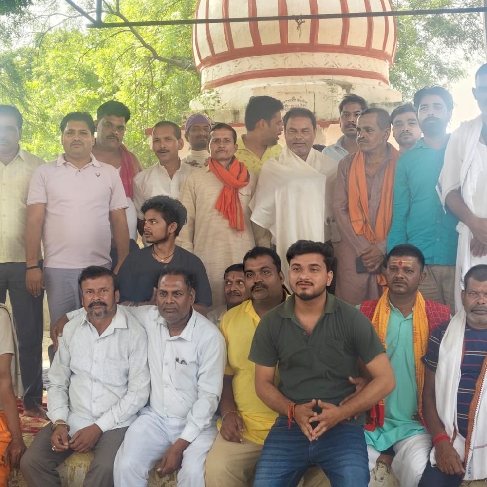 150 वर्ष पुरानी रामलीला समिति की नई कार्यकारिणी गठित:अतुल मिश्रा अध्यक्ष और रजनीश श्रीवास्तव बने कोषाध्यक्ष, उदय त्रिपाठी मैनेजर और ललित सिंह बने महामंत्री