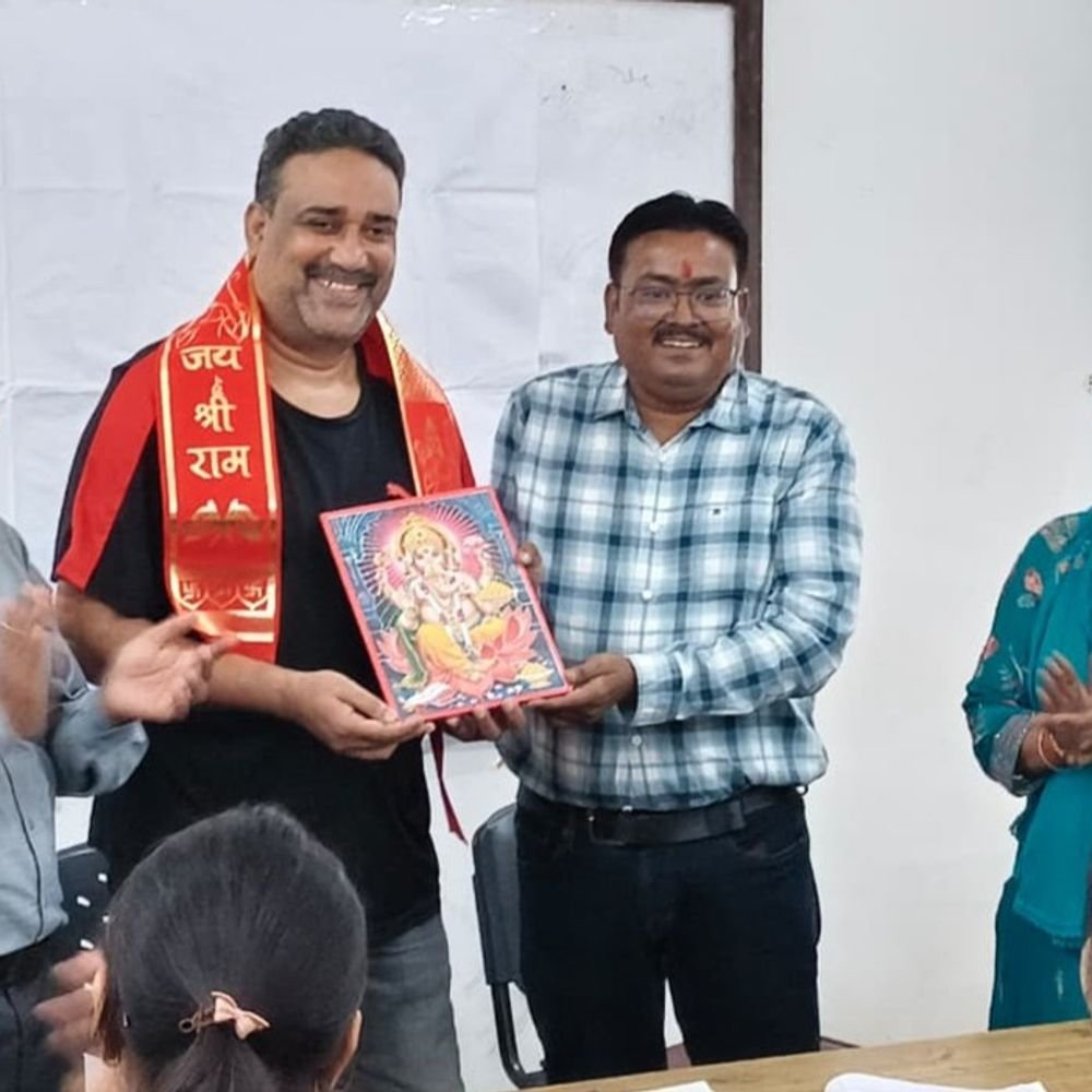मानसिक स्वास्थ्य पर जागरूकता कार्यक्रम:डॉ. आलोक बोलें- विशेषज्ञ की मदद लेने से दूर हो सकती हैं मानसिक परेशानियां