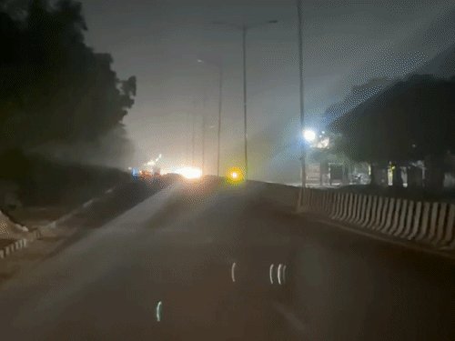 प्रयागराज में बढ़ने लगी ठंड, रात में कोहरा बढ़ा:20 अक्टूबर के बाद ठंड बढ़ने के आसार; मौसम में उतार-चढ़ाव से वायरल फीवर के मरीज बढ़े, AQI 125