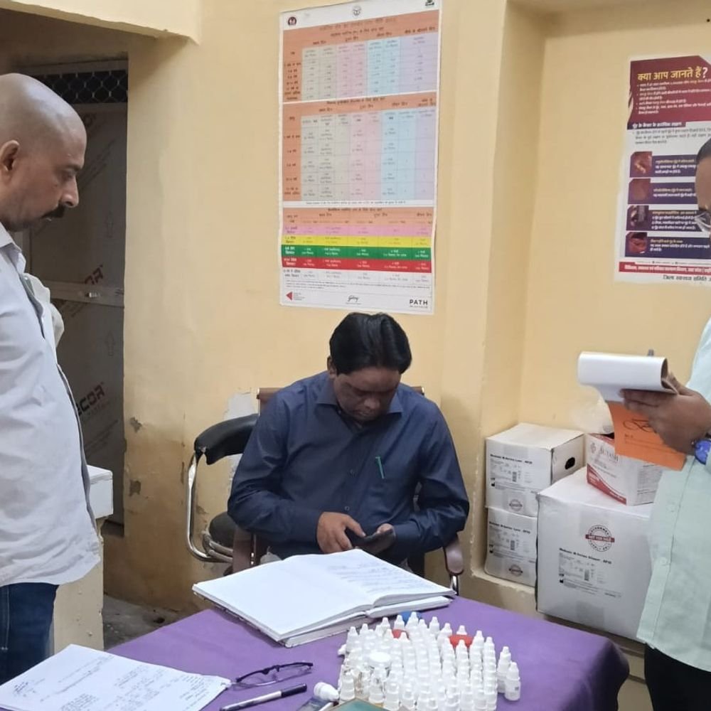 चिकित्सा अधिकारी डॉ. शशांक शांडिल कई दिनों से अनुपस्थित:मुख्य चिकित्सा अधिकारी ने वेतन रोकने के निर्देश दिए, साफ-सफाई संतोषजनक मिली