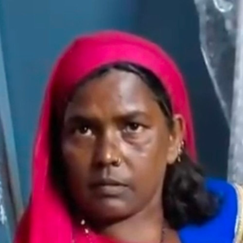 मेंहदावल CHC में जन्म प्रमाण-पत्र के लिए 3 हजार मांगे:महिला ने स्टाफ नर्स पर लगाए आरोप, अधीक्षक बोले- वीडियो में पैसे मांगने का प्रमाण नहीं, जांच कराएंगे