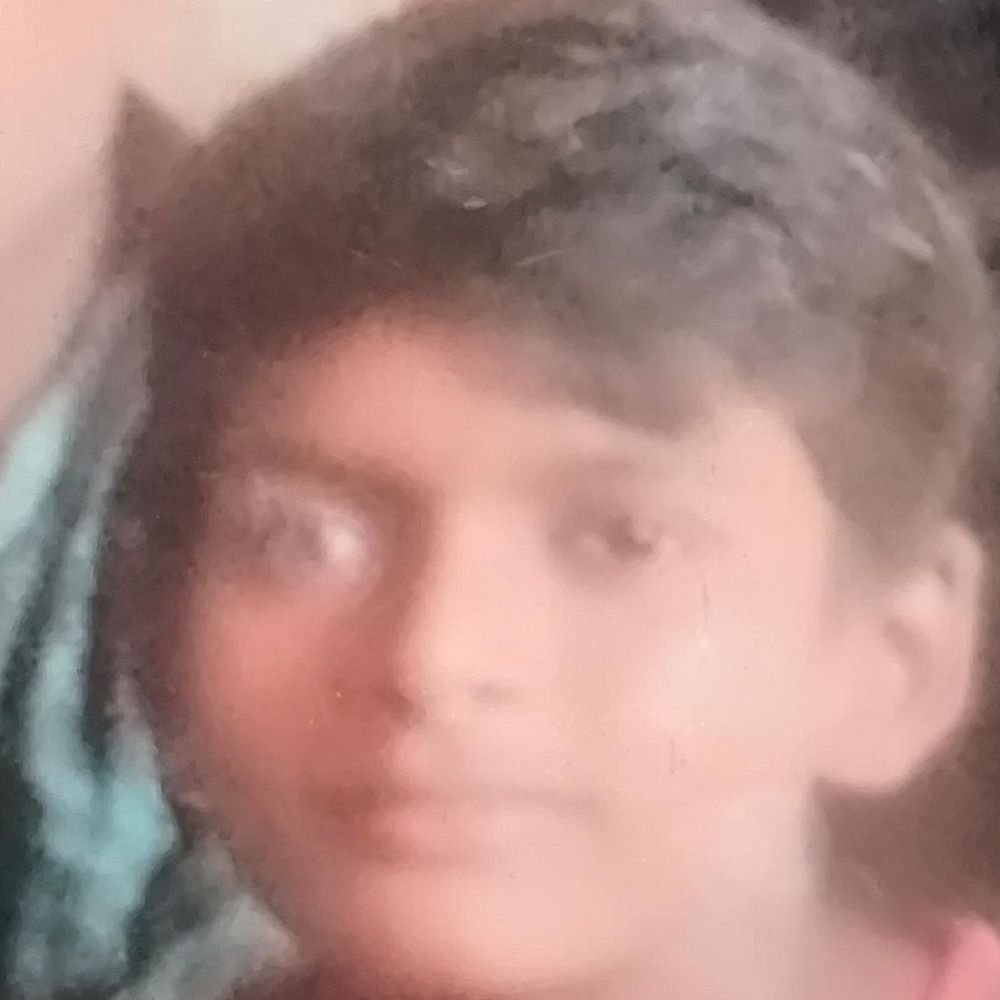 सीतापुर में आकाशीय बिजली गिरने से किशोर की मौत:पिता को खेत में देने जा रहा था पानी, एक महिला भी झुलसी