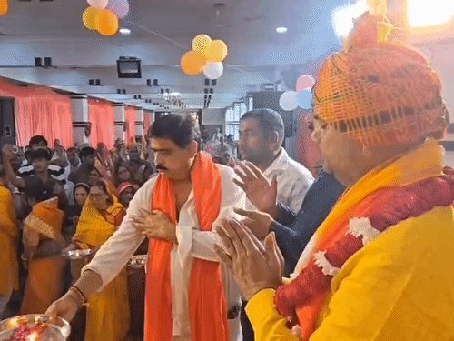राम और रामायण के बिना मानव जीवन निरर्थक है:खब्बू तिवारी बोले- अयोध्या में आकर श्रीराम के नाम,रूप, लीला और धाम की का चिंतन परम सौभाग्य