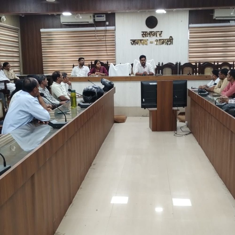 मतदाता सूची से गायब नामों का होगा दोबारा सत्यापन:शामली में घर-घर जाकर जांचेंगे बीएलओ, पात्र मतदाताओं से भरवाया जाएगा फॉर्म-6