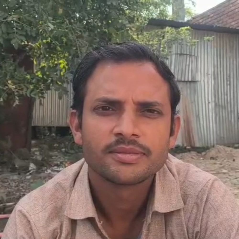 1791 रुपए का बिल बकाया होने पर कटा कनेक्शन:विजिलेंस केस से बचाने के नाम पर 20 हजार मांगने का आरोप, उपभोक्ता का बेटा अनशन पर बैठा