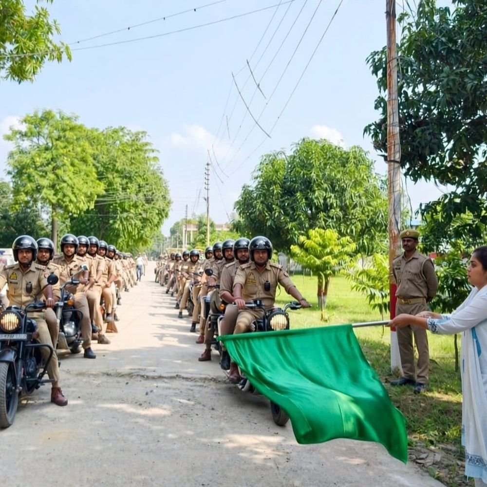 महिलाओं की सुरक्षा के लिए पुलिस का विशेष अभियान:दुर्गापूजा में बाइक दस्ते और बॉडी वॉर्न कैमरे से होगी निगरानी