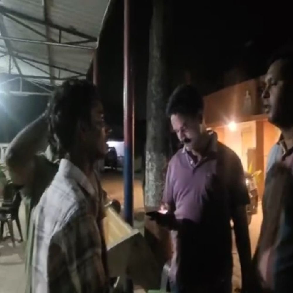 गौरक्षक सचिव को थाने लाने वाले दरोगा लाइन हाजिर:गाय के इलाज के बहाने घर से बुलाया, शाहजहांपुर में 30 दरोगाओं का ट्रांसफर भी हुआ