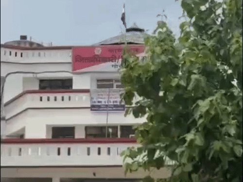 कल और 24 को हर बूथ पर रहेंगे बीएलओ:वोटर लिस्ट में दर्ज करा सकेंगे नाम; एक सप्ताह चलेगा अभियान