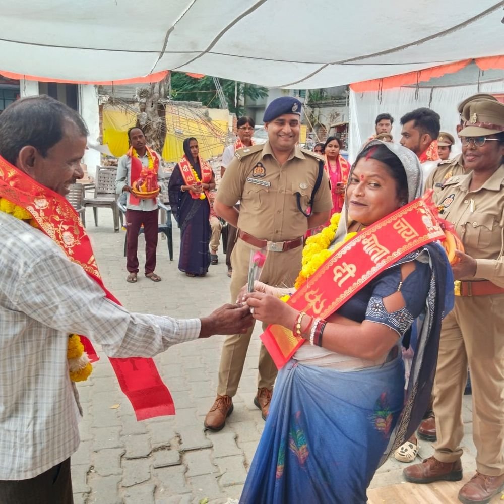 मिशन शक्ति में सुलह के बाद 8 दंपती सम्मानित:पुलिस ने लिया खुशहाल जीवन का फीडबैक, एसपी सिटी ने टीम की सराहना की