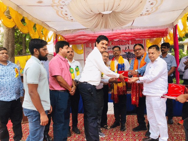 अयोध्या में साकेत कॉलेज ने जीती अंतरमहाविद्यालयीय बास्केटबॉल प्रतियोगिता:अवध विवि की टीम रही उपविजेता, 12 टीमों ने लिया हिस्सा