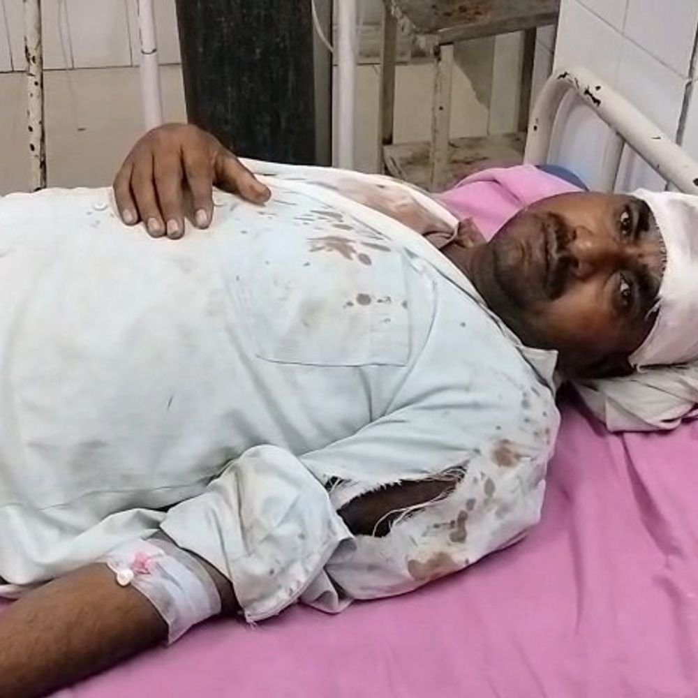 कानूनगो के सामने किसान पर हमला, 5 आरोपियों पर मुकदमा:दो दिन बाद भी पुलिस के हाथ खाली, जिला अस्पताल में चल रहा घायल का इलाज