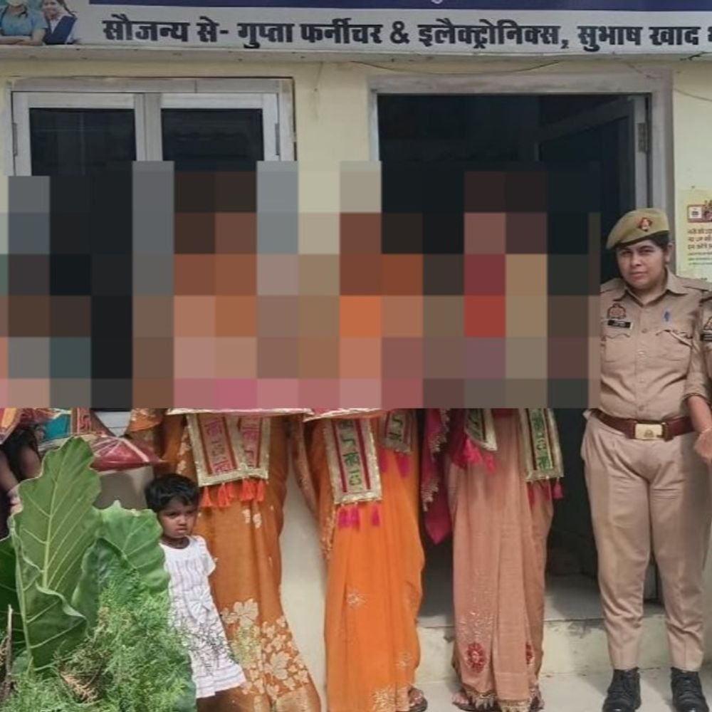 मिशन शक्ति के तहत परिवारों में सुलह:बिखरने से बचे परिवार, पुलिस ने किया सम्मानित
