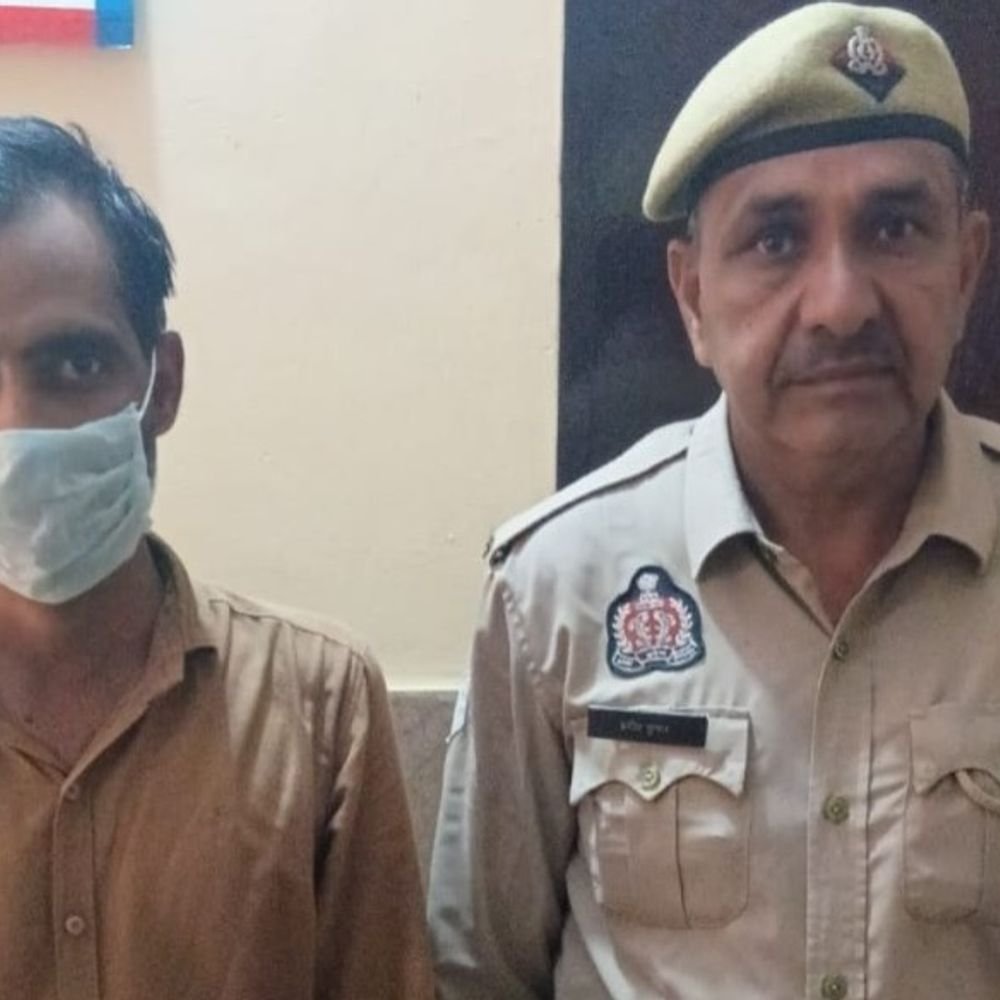 बीओबी से KCC लोन में धोखाधड़ी का आरोपी गिरफ्तार:बागपत में फर्जी दस्तावेज तैयार कर धन हड़पने का आरोप