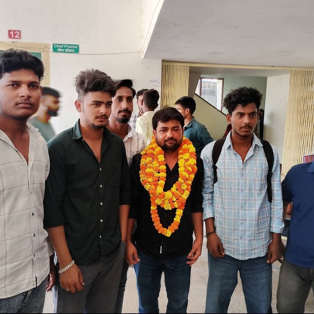 बलिया में युवाओं के भविष्य और रोजगार पर मंथन:पीडीए यूथ मीटअप में छात्रावास और छात्रवृत्ति की समस्याओं पर चर्चा