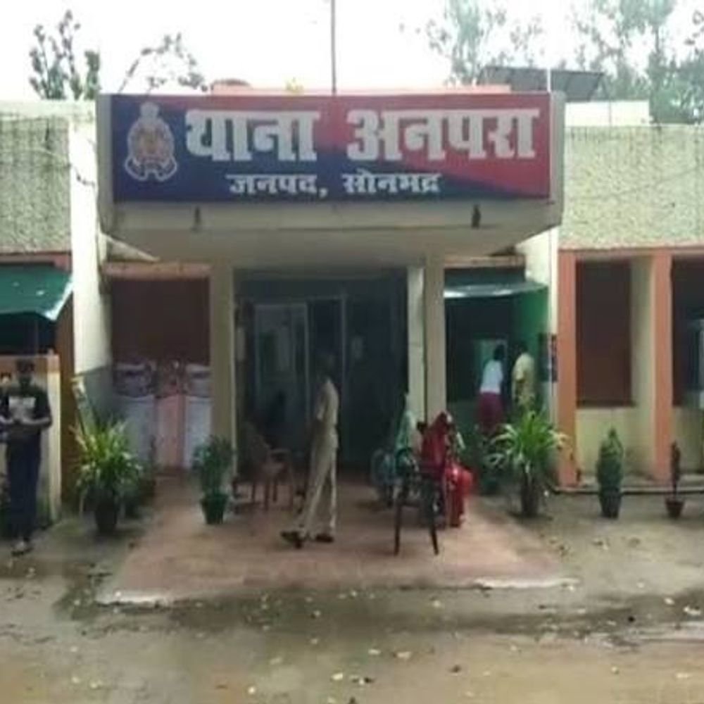 मारपीट मामले में दो दोषियों को 5-5 साल की सजा:बुलाकर लाठी-डंडे-हॉकी से पीटा था, दोनों पर ढाई-ढाई हजार रुपये का जुर्माना भी लगा