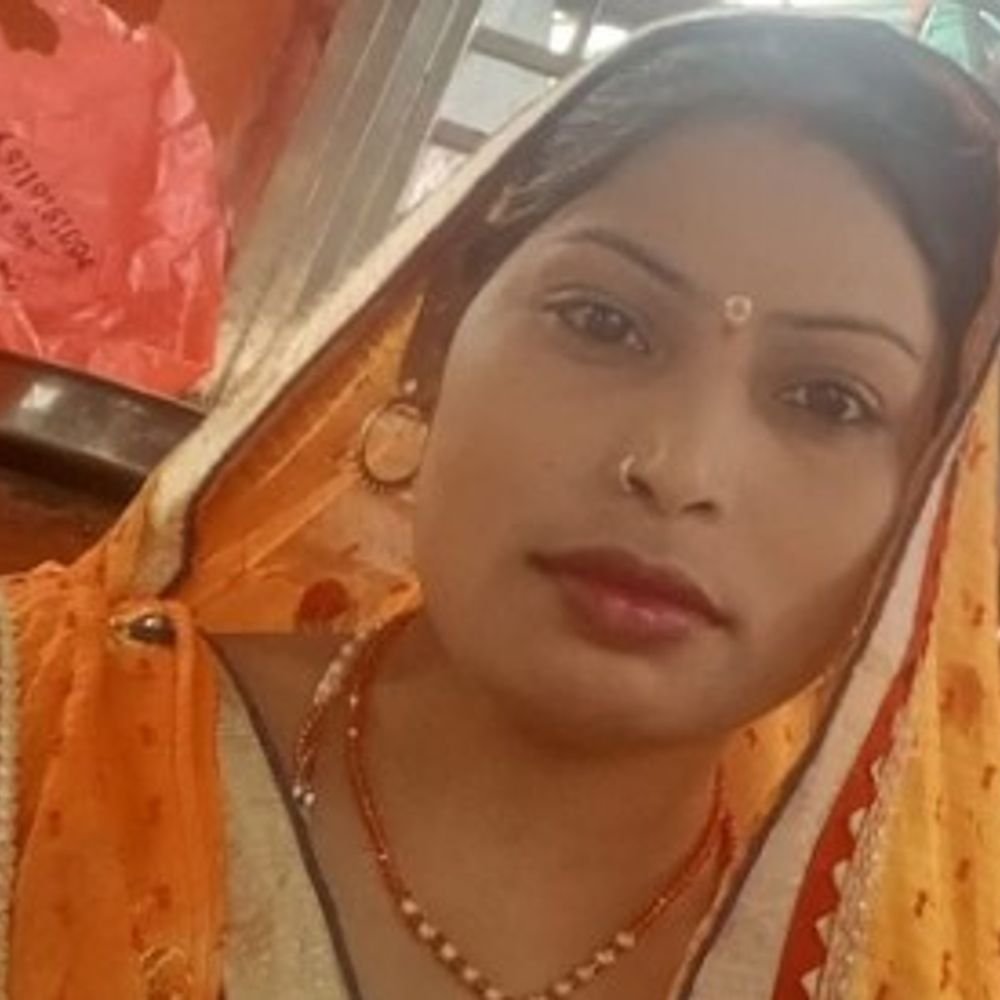 आगरा में बाइकों की भिड़ंत में घायल महिला की मौत:रिश्तेदार भाभी और बच्चा भी घायल, निजी अस्पताल में चल रहा इलाज