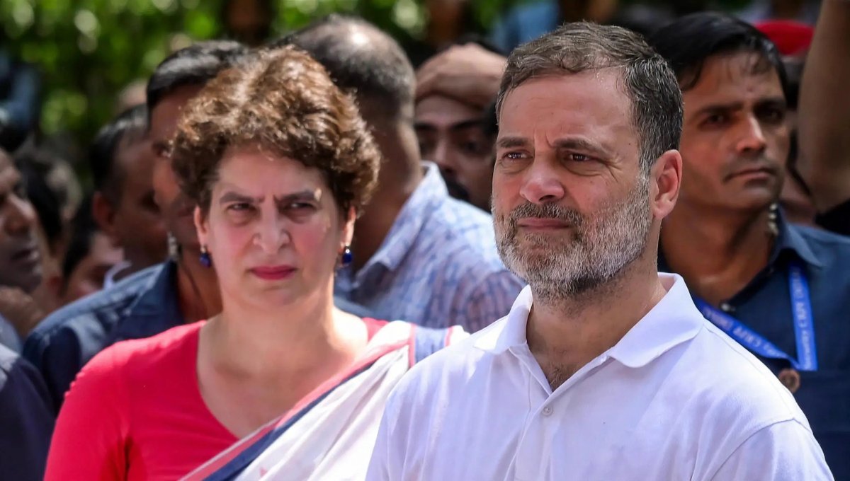 आकाशवाणी गेट पर राहुल ने पुकारा- प्रियंका! फिर दोनों ने दिया धरना