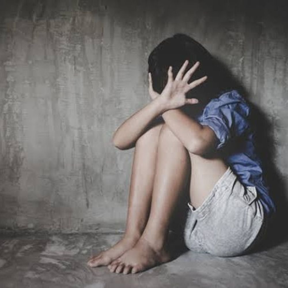 स्कूल में छात्रा से छेड़छाड़ का आरोप:बोली- टीचर ने मुझे बैड टच किया, पुलिस ने कहा- शिक्षक ने सिर्फ डांटा था